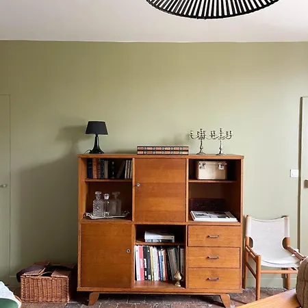 Le Presbytere, Familiale