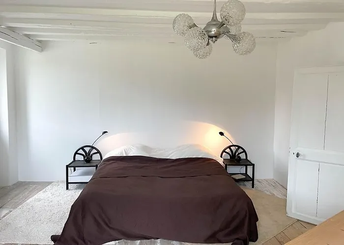 Le Presbytere, Familiale La Poterie-au-Perche