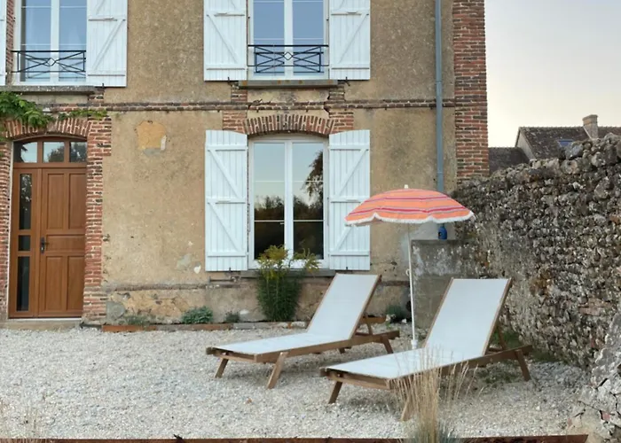 Le Presbytere, Familiale La Poterie-au-Perche